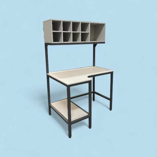 Pigeon hole unit